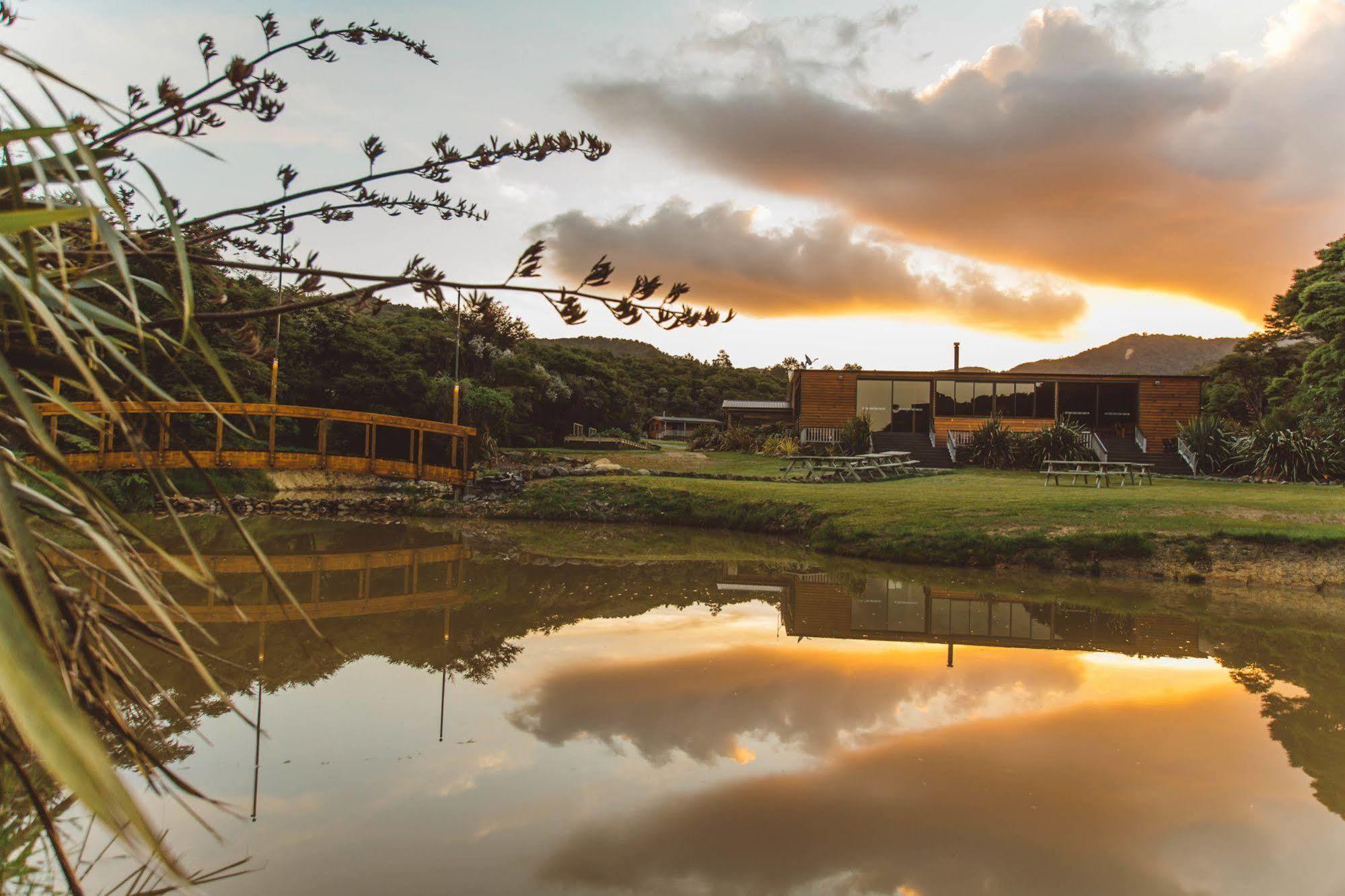 הוילה Port Charles Tangiaro Retreat מראה חיצוני תמונה